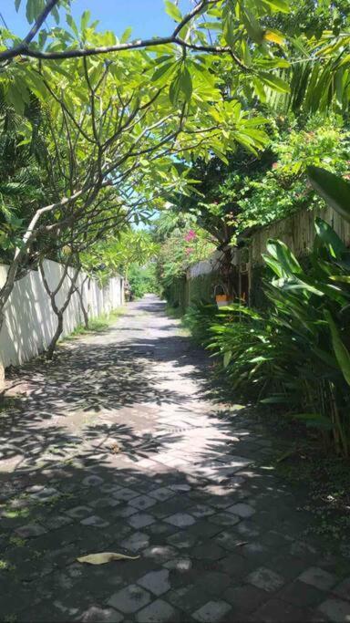 Villa Jalun Seminyak Esterno foto